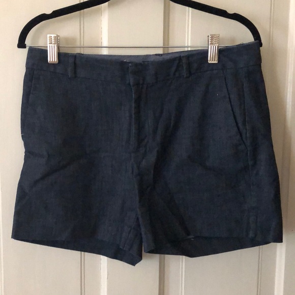⭐️Banana Republic shorts⭐️ - Picture 1 of 6
